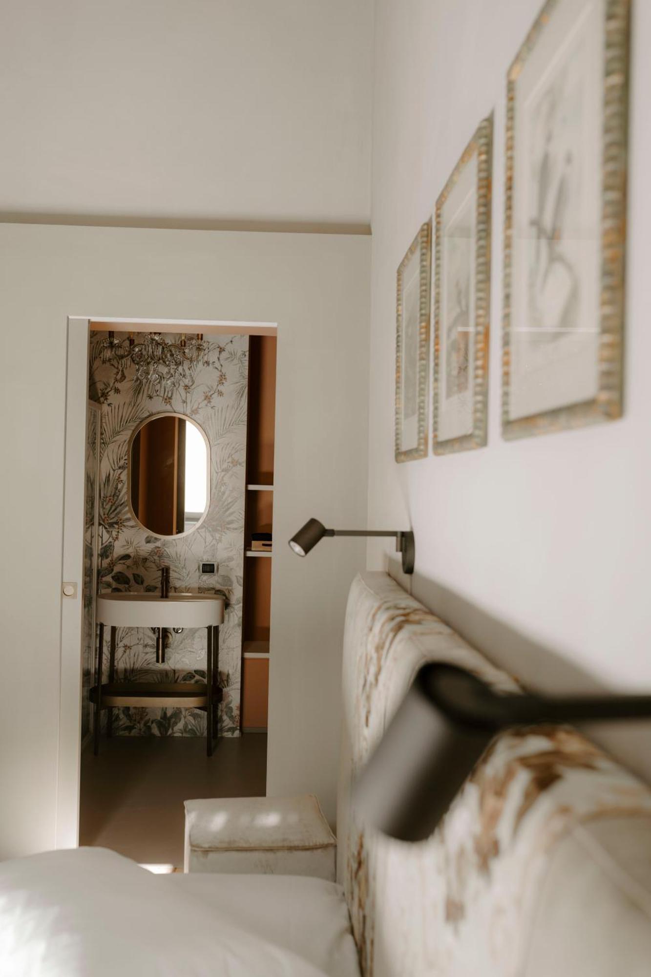 Alma Bed & Breakfast Алба Екстериор снимка